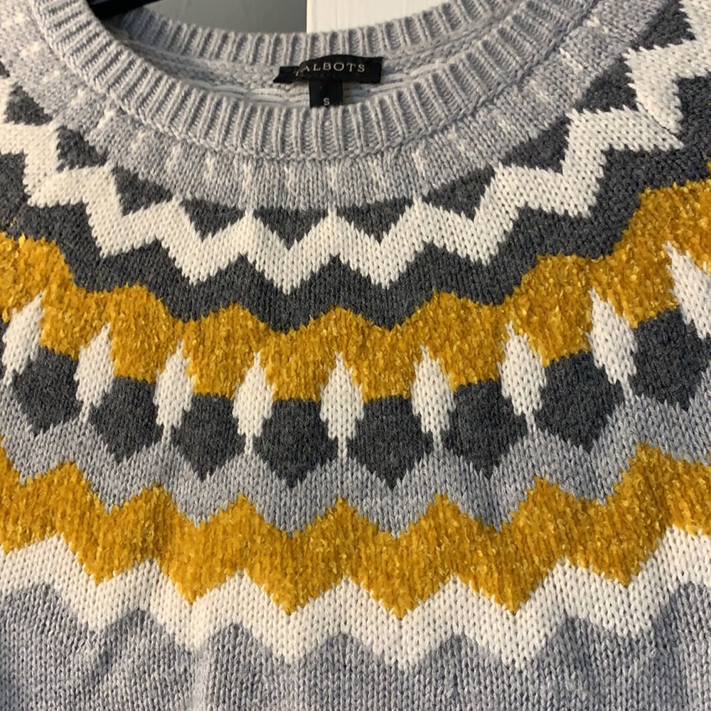 Talbots small lambs wool blend sweater. - Picture 4 of 5